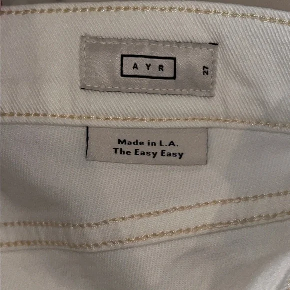 Ayr The Secret Sauce in crème soda | size 27 - Picture 5 of 11